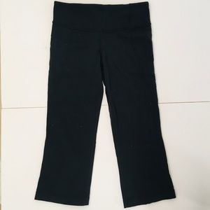 women’s Lululemon athletic black leggings Sz 6